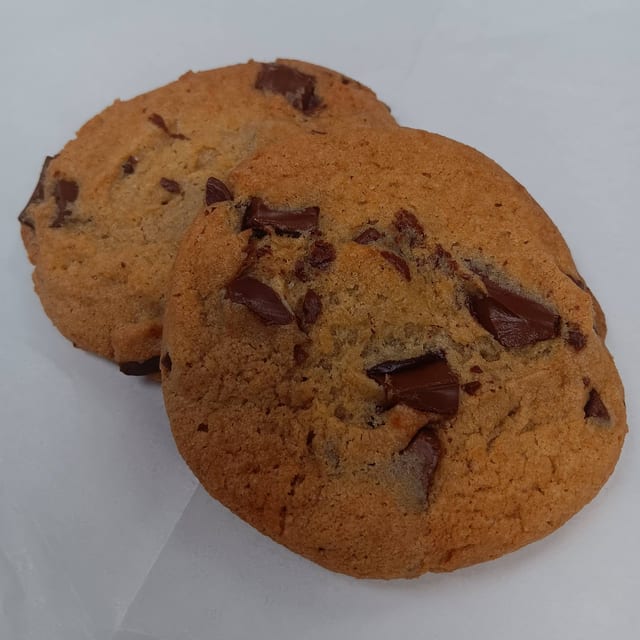 Fresh Baked Chocolate Chunk Cookies (2).